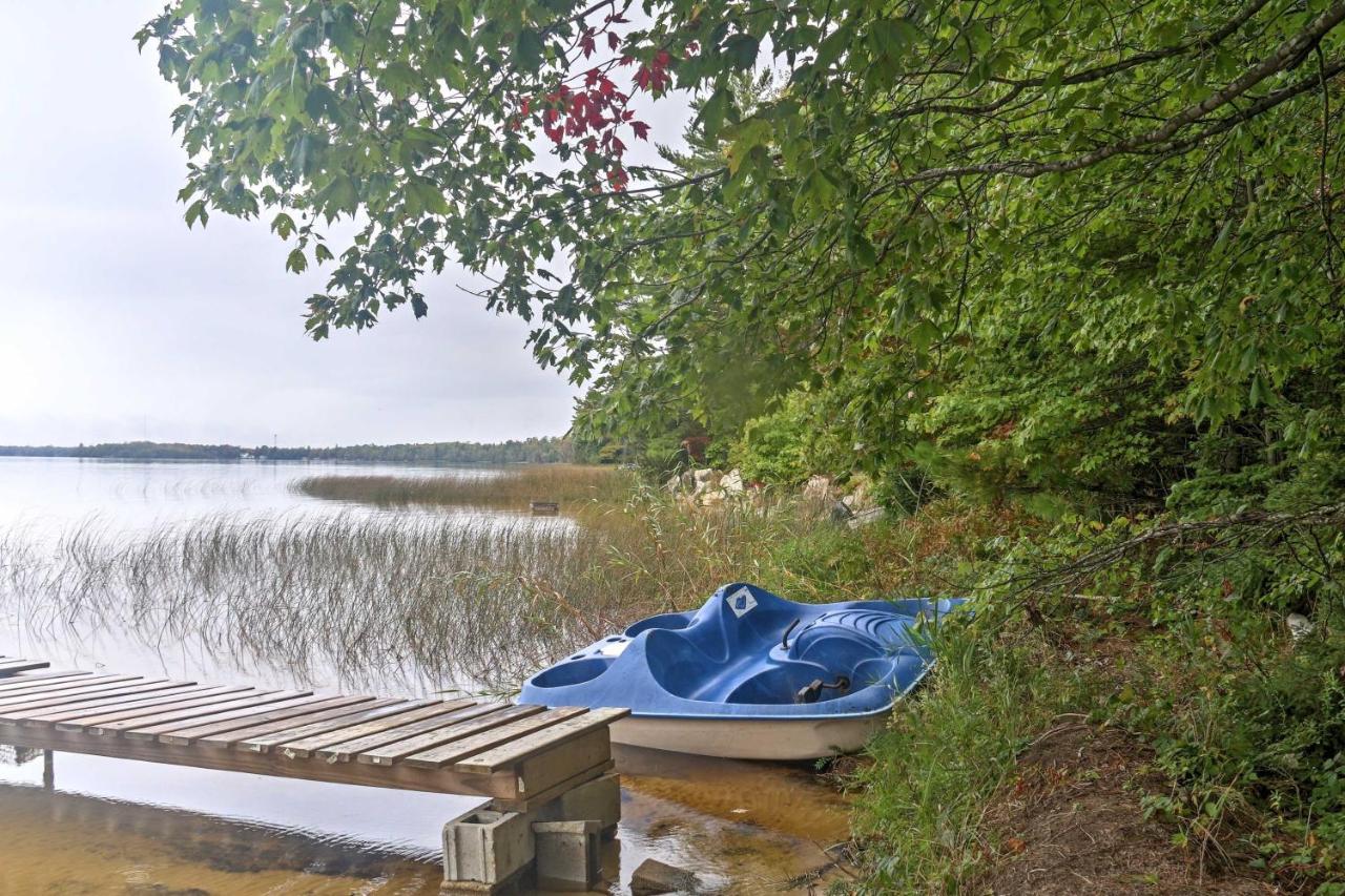 Gould City Lakefront Hideaway With Dock And Rowboat! Villa Eksteriør billede